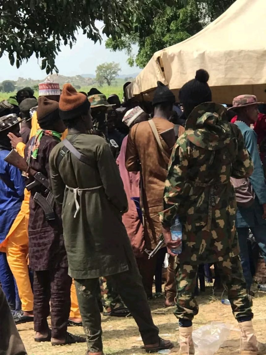 Army Arrests Armed Bandits In Kwara, Suspects Claim AK-47 Rifles And Patrol Vehicle Came From Government Officials