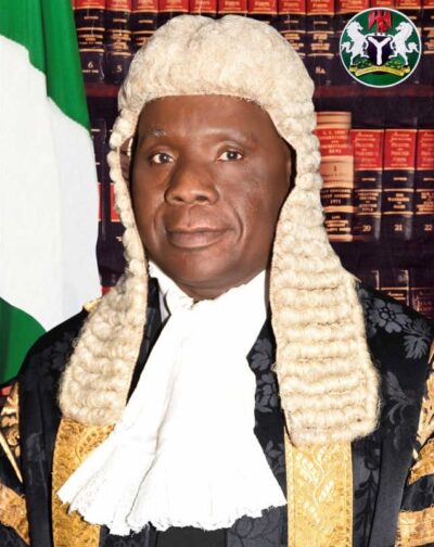 Retiring Supreme Court Justice Warns Judges Against Gifts From Politicians, Litigants