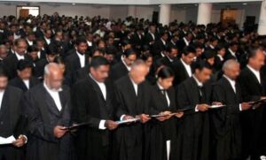 Bombay High Court Fines Lawyers Over Threat to Judge, Refers Them to Bar Council